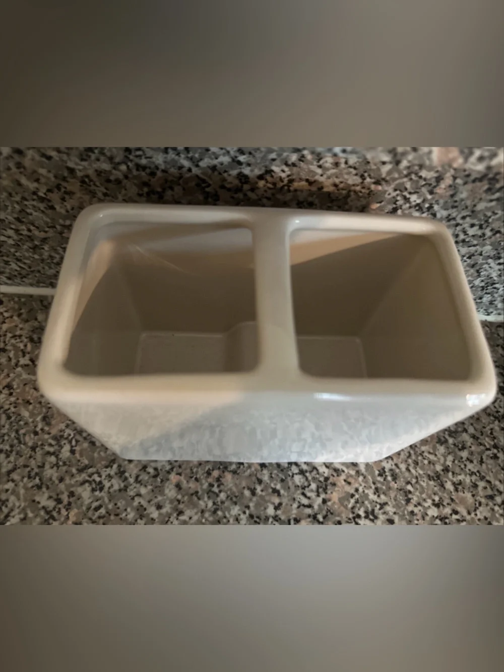 Rae Dunn Floral “STUFF” Ceramic Divided Holder Toothbrush - Picture 4 of 4